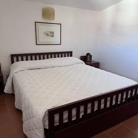 Montelongu 1 * بوسادا